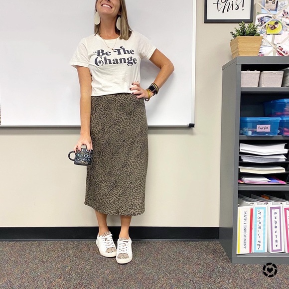 Meet your Posher, Sarah - Picture 1 of 4